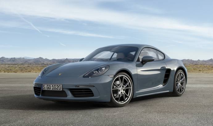 2017 Porsche 718 Cayman Hatchback