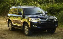 2017 Toyota Land Cruiser SUV