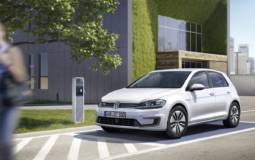 2017 Volkswagen e-Golf Hatchback