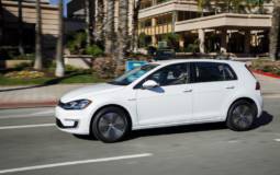 2019 Volkswagen e-Golf Hatchback