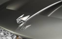 Bentley Continental Flying Spur received the Flying B mascot