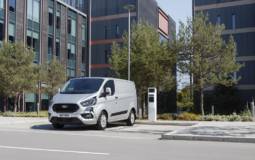Ford Tourneo Custom Plug-In Hybrid launched in UK