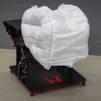 Honda introduces new airbag design