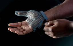 Jaguar creates 3D-printed gloves for its employees