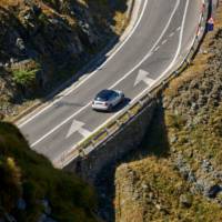 The new Mini Cooper SE starts its career on the best road in the world