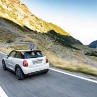 The new Mini Cooper SE starts its career on the best road in the world