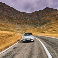 The new Mini Cooper SE starts its career on the best road in the world