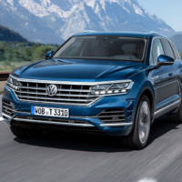 Next Volkswagen Touareg will get an R versions with PHEV
