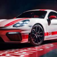 Porsche 718 Cayman GT4 Sports Cup Edition has some visual modifications