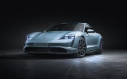 Porsche Taycan 4S introduced