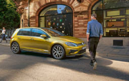 Volkswagen Golf 8 will be unveiled on October 24