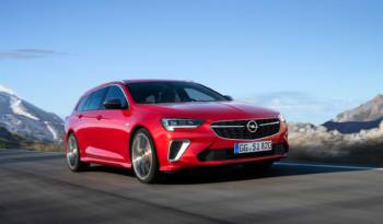 Opel Insignia GSi facelift has 230 horsepower and all-wheel drive