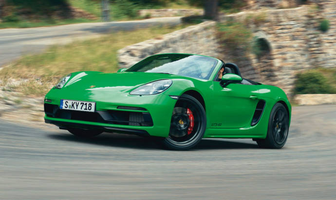These are the new Porsche 718 Boxster and 718 Cayman GTS 4.0