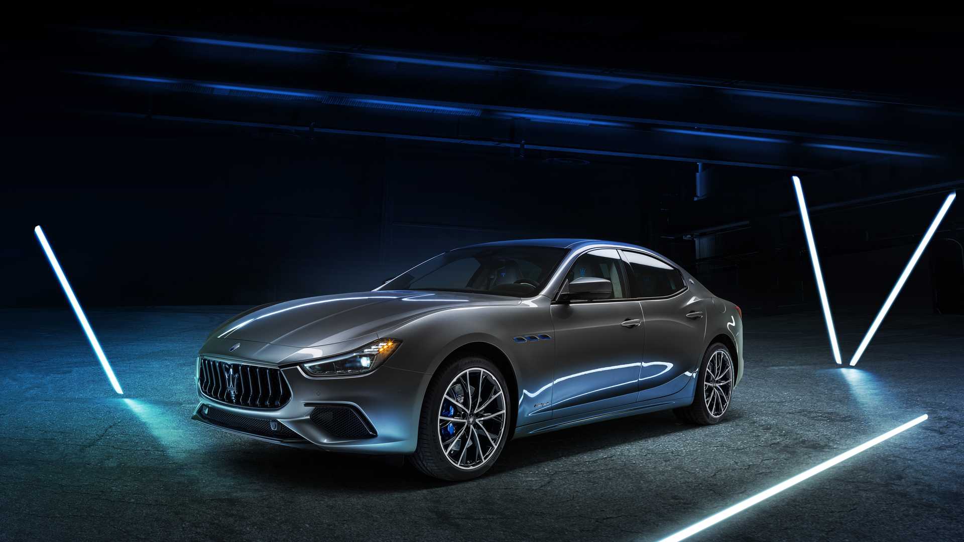 2021 Maserati Ghibli facelift is here and it has a hybrid powertrain