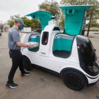 dominos-nuro-autonomous-pizza-delivery